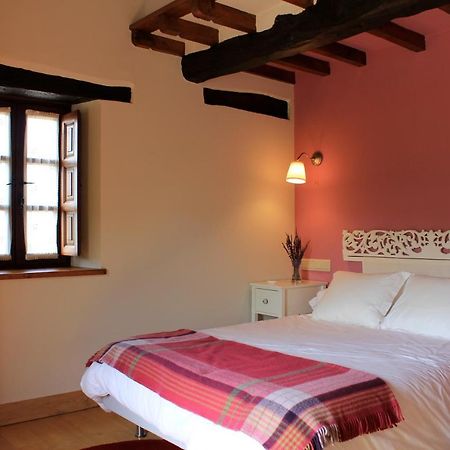 El Alto De Marin Guest House Hoznayo Eksteriør bilde